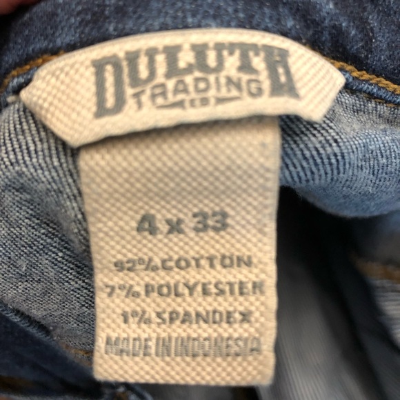 Duluth Trading Company Women’s Jeans 4x33 - Picture 6 of 8